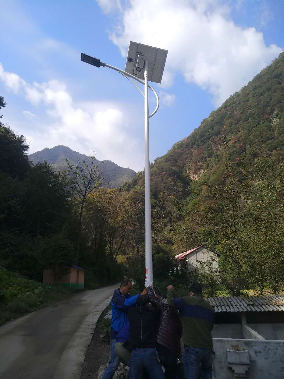 酒泉道路太陽(yáng)能路燈,太陽(yáng)能路燈